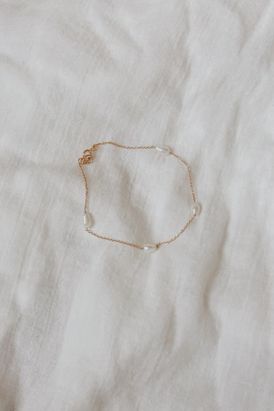Pearl Chain Bracelet