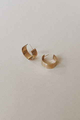 Wide Hoops I