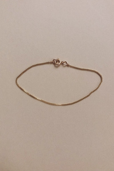 Fine Box Chain Bracelet