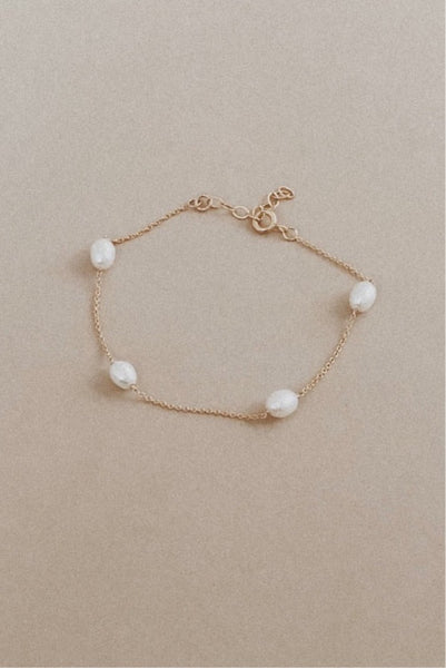 Pearl Chain Bracelet